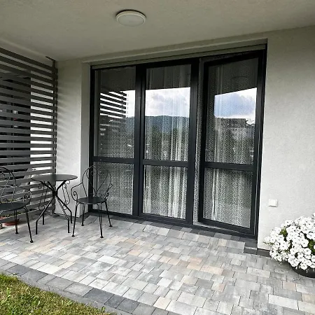 Z Widokiem Na Szyndzielnie *